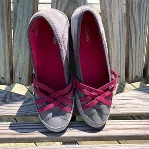 Comfortable Clark shoes in size 91/2 medium